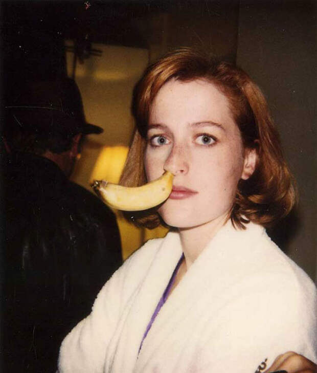 Gillian Anderson With A Banana In Her Nose On The Set Of The X-Files