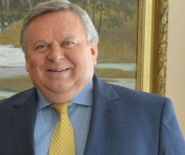 Посол из швеции