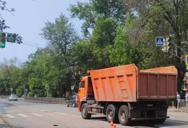 В Самаре на Зубчаниновском шоссе КамАЗ насмерть сбил пенсионерку