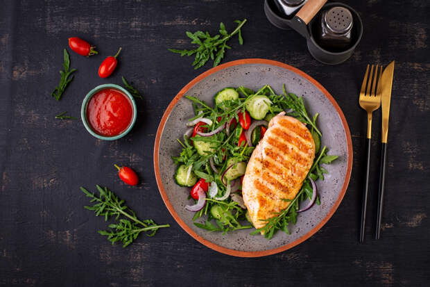 Диетолог Кашапова назвала продукты, которые помогают вырабатывать серотонин