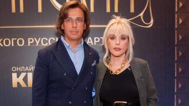 Алла Пугачёва не может продать дом в деревне Грязи из-за иноагентского статуса Максима Галкина*