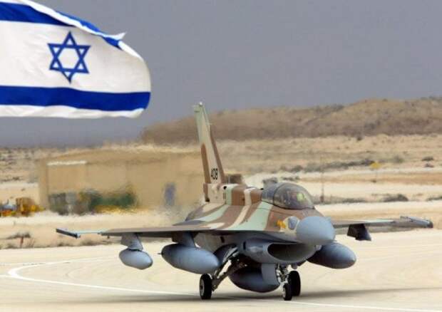 Sputnik: Израильская авиация нанесла ракетный удар по сирийской армии в Кунейтре