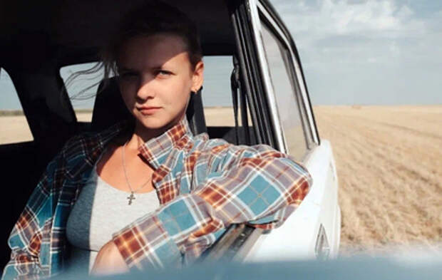 21-летняя жена-балерина Егора Бероева вычеркнула из своей жизни старых друзей