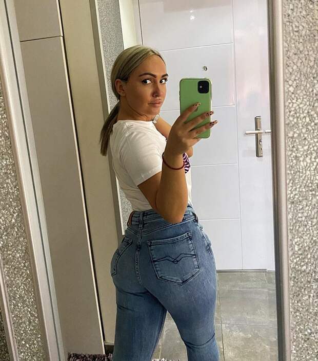 Emilija Pogrmic 431 горячие фото девушки, Emilija Pogrmic красивые фотографии