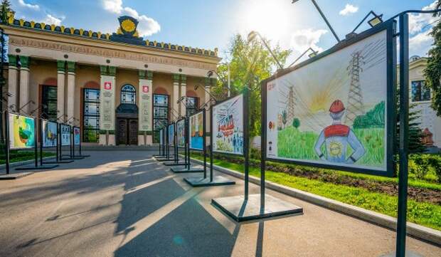 Выставки детских рисунков о городском хозяйстве открылись на ВДНХ и в парке СРВ