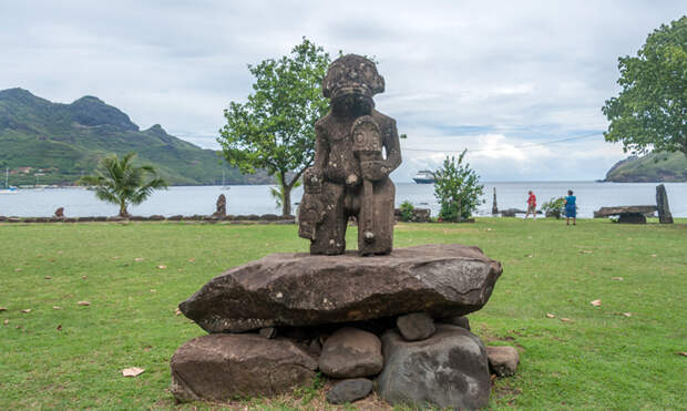 Идолы острова Нуку-Хива