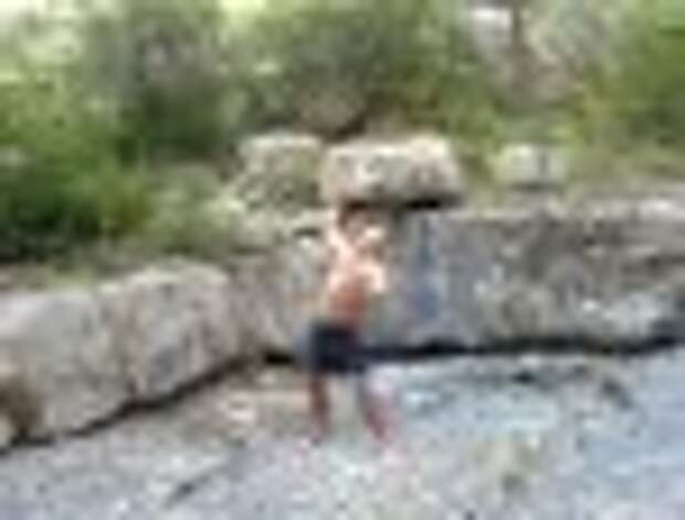 photo23440380_175573568