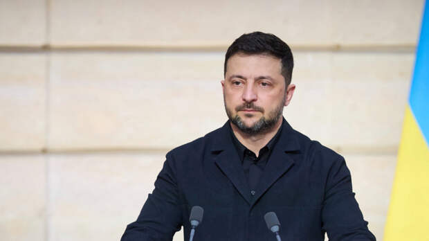 Украинская оппозиция требует отставки правительства на фоне коррупционного скандала