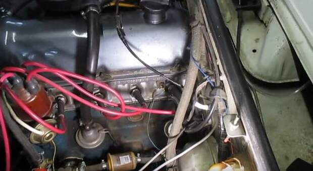 Почему громко работает ВАЗ-2107