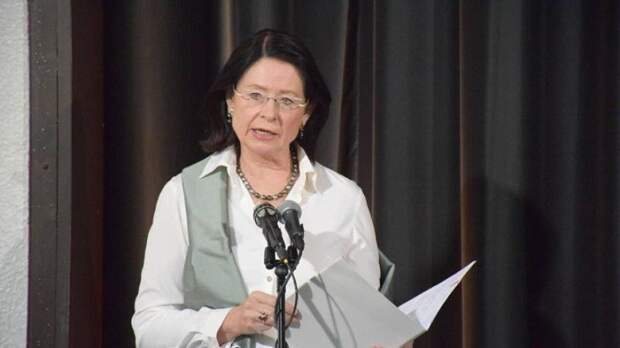 Чешский сенатор Немцова.jpg Чешский сенатор Немцова.jpg
