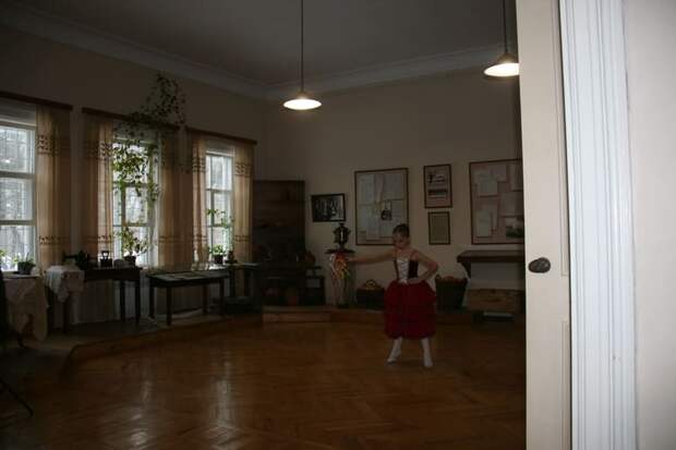 В Смоленске школы искусств приглашают принять участие во всероссийских конкурсах