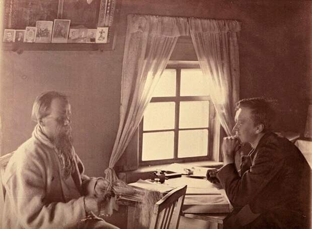 Изба 100 лет назад: интерьер и быт