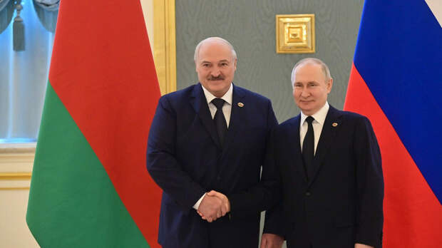 Политолог Елисеева: Благодаря ШОС РФ будет знать о контактах Лукашенко с Китаем