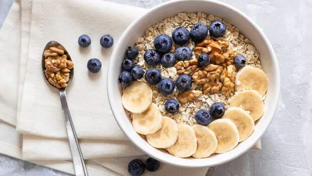 Диетолог назвала лучшее блюдо на завтрак для здоровья кишечника