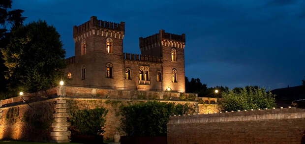 8. Relais Castello Bevilacqua