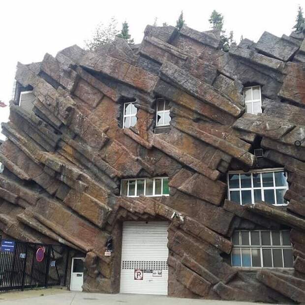 13. Да что вы знаете о брутализме? 13. Да что вы знаете о брутализме?