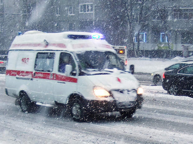 На Камчатке умер мужчина, к которому из-за автохама не успела приехать скорая (ВИДЕО)