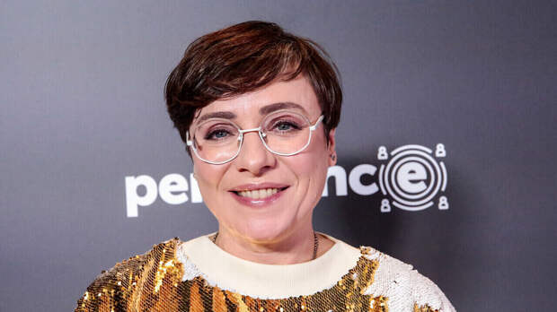 «Я хитрая»: многодетная Тутта Ларсен дала совет матерям, как все успевать