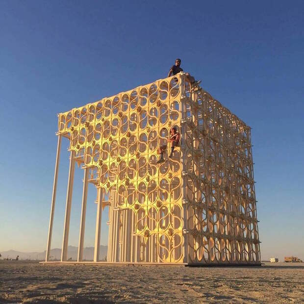 Арт-инсталляции Burning Man