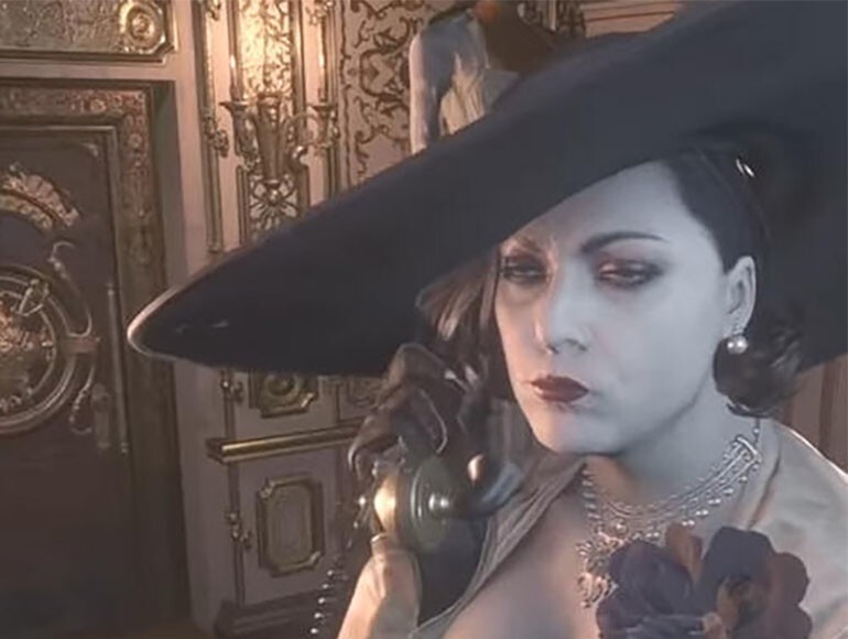 Леди Димитреску с телефоном (Lady Dimitrescu on the Phone) Леди Димитреску с телефоном (Lady Dimitrescu on the Phone)