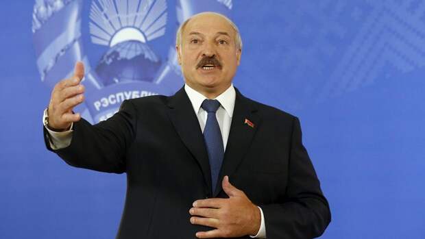 Лукашенко пошел на обострение и присягнул на верность Евросоюзу
