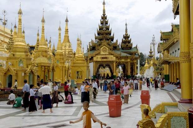 Пагода Шведагон (Shwedagon Pagoda). Мьямна
