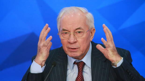 Азаров заявил, что война России и Украины продлится не больше недели 