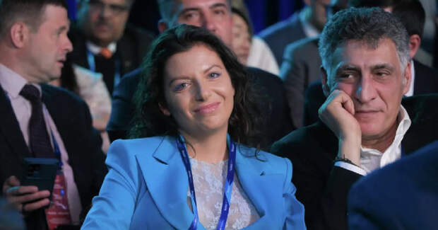 Маргарита Симоньян опубликовала фотографию без парика