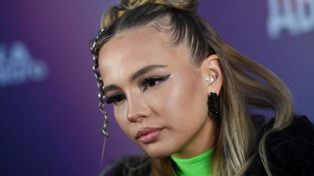 СМИ: бывшая подруга поклонника Карнавал рассекретила неприятные факты