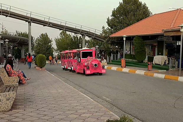 Российская тревел-блогерша описала отдых в Курдистане словами «курорт на месте свалки»