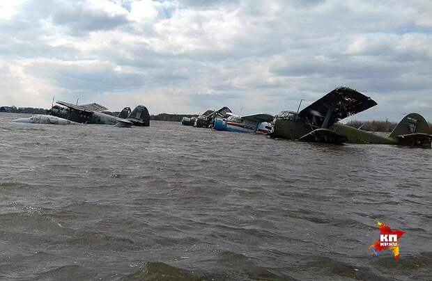 Оценить масштабы разрушений можно будет только после схода воды. ФОТО Виталий КОРОЛЕВ