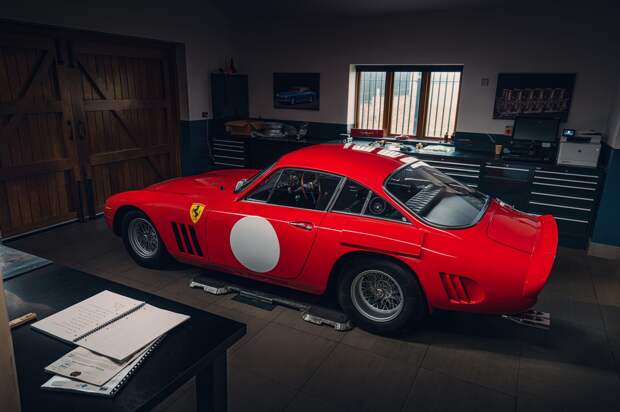 Впечатляющая реплика купе Ferrari 330 LMB