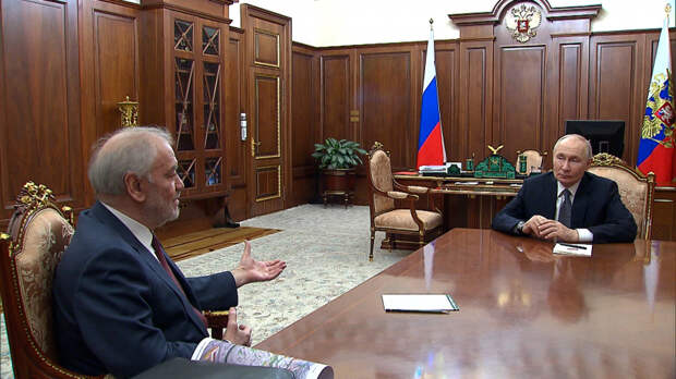 Путин и Гергиев обсудили развитие Большого и Мариинского театров