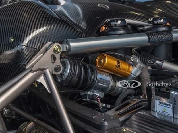 Редкий Koenigsegg Regera 2019 года с крутыми опциями отправляется на аукцион