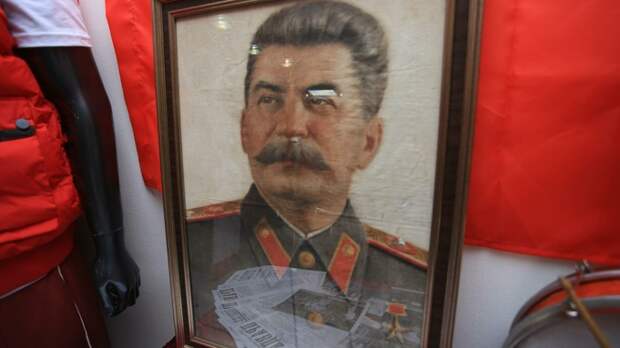 Как в барнаульском "Сталин-центре" пройдет спиритический сеанс с вызовом духа Сталина