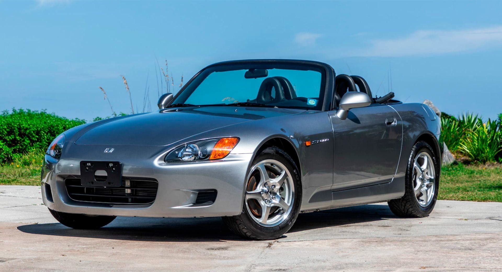 Новая Honda S2000 с минимальным пробегом