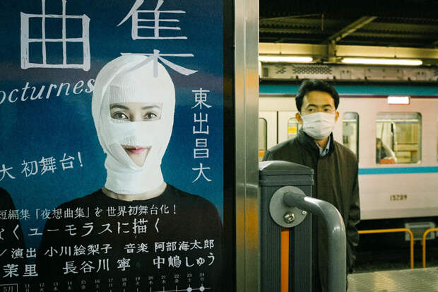 japan-street-photography-79-5808a8232a773__880