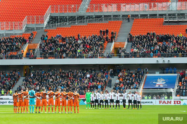 В футбольном союзе России объяснили допуск фанатов на стадионы. Почему это важно для всей страны