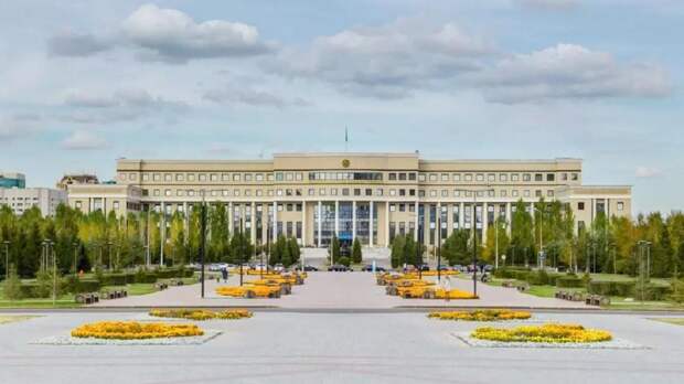 Более 500 казахстанцев эвакуируют из Украины в Алматы. В МИД сделали заявление