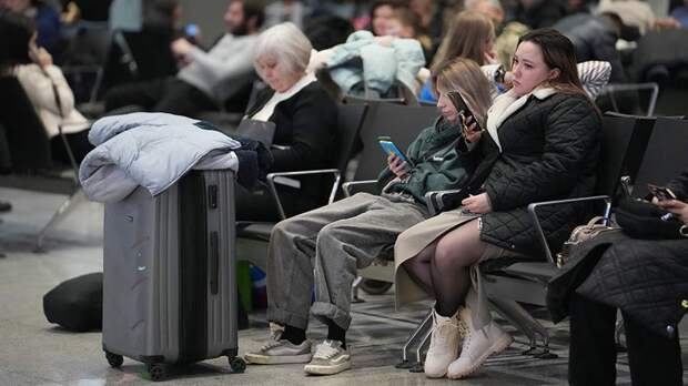 Временные ограничения сняли в аэропортах Пензы и Саратова