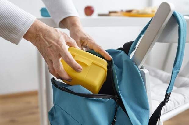 Минтранс разрешит провозить в самолетах детское питание свыше 100 мл