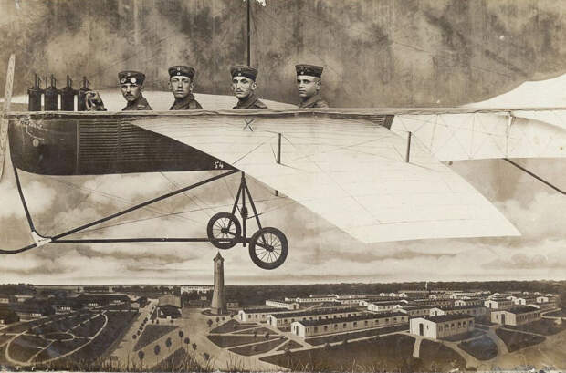 Ретро-фотографии «дембелей» первой половины XX века
