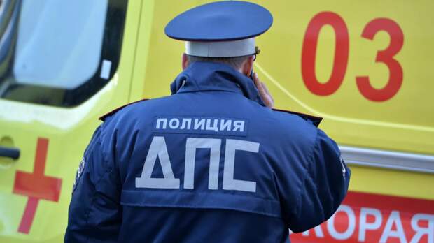 Один человек погиб и трое пострадали в массовом ДТП в Ленобласти