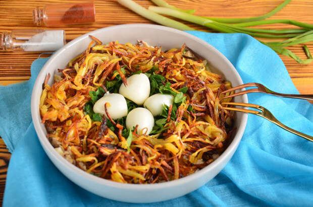 Салат «Гнездо глухаря» с курицей — оригинальный и очень вкусный рецепт