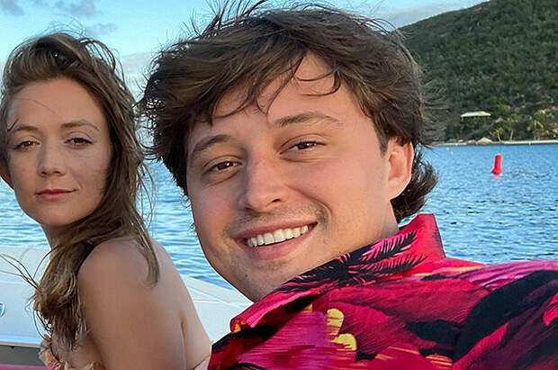 Дочь Кэрри Фишер Билли Лурд помолвлена с Остином Райделлом