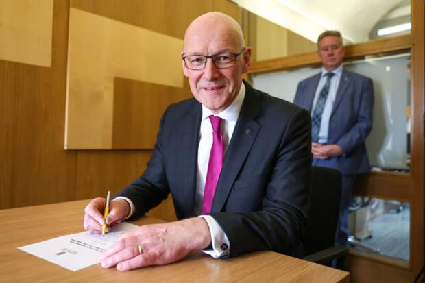 Джон Суинни стал новым первым министром Шотландии