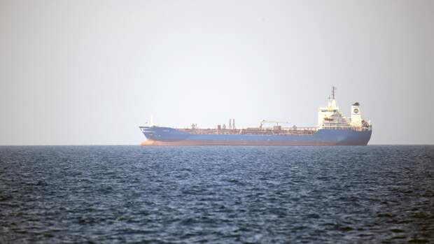 Третий танкер с топливом для Ливана прибыл из Ирана в Сирию