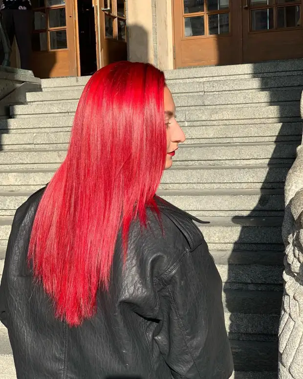 Красные волосы на женщинах 40-50 лет фото 13
