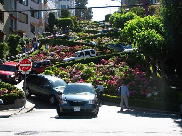 Самая извилистая улица в мире - Ломбард-стрит (Lombard Street), Сан-Франциско