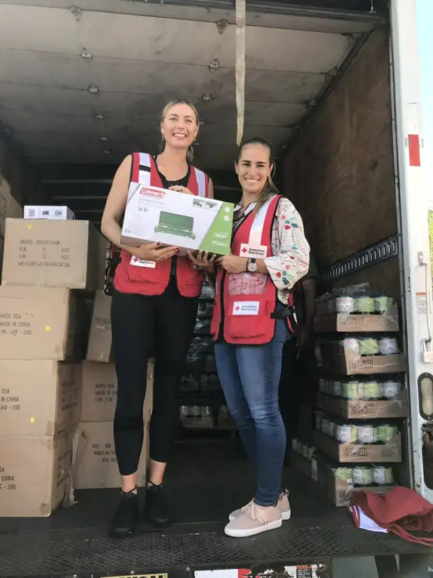 Новосибирцы собрали для беженцев из Донбасса 20 тонн гуманитарной помощи